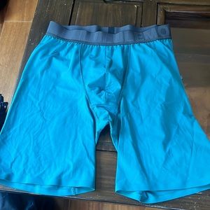 Men’s LULU Lemon compression briefs